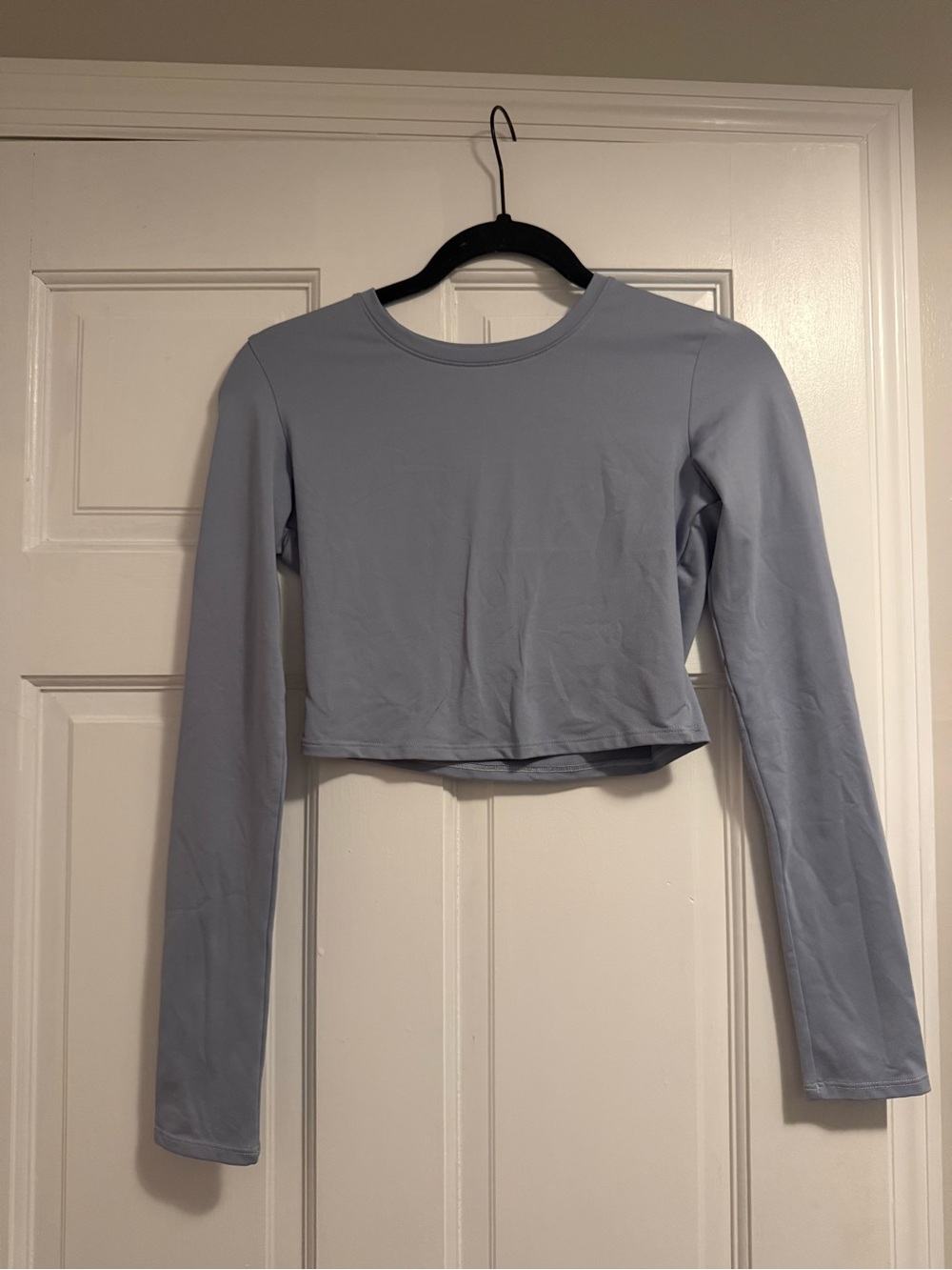 ALO Yoga Light Blue Long-Sleeve Crop Top